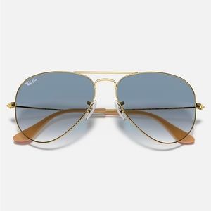 Ray-Ban Aviator Sunglasses